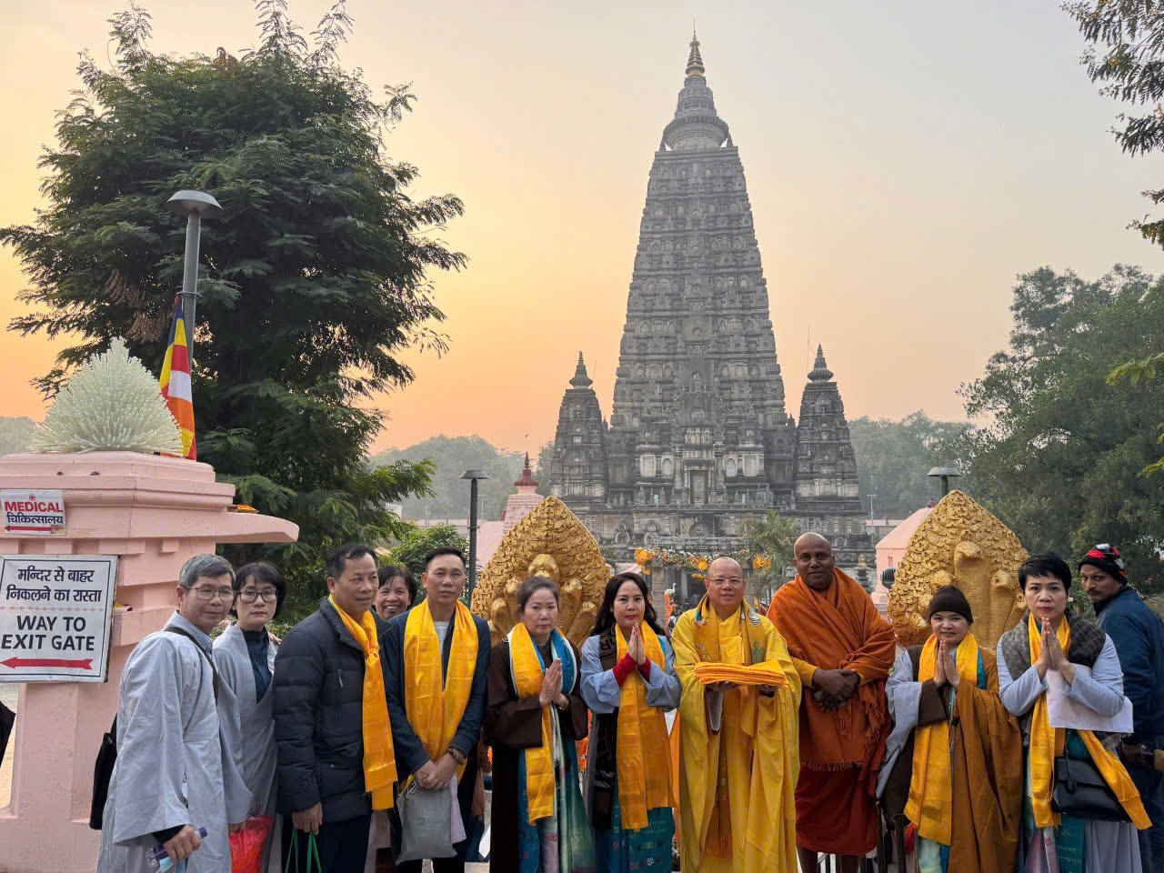 CHUYẾN HÀNH HƯƠNG VỀ ĐẤT PHẬT ẤN ĐỘ NEPAL (TỨ ĐỘNG TÂM) ĐẶC BIỆT 7 NGÀY 7 ĐÊM KHAI MỞ TÂM THỨC ĐOÀN CÓ THẦY CHÙA ĐI CÙNG NHỮNG DẤU ẤN XÚC ĐỘNG KHẮC GHI TOUR KHỞI HÀNH HÀNG TUẦN TỪ HÀ NỘI TP HCM